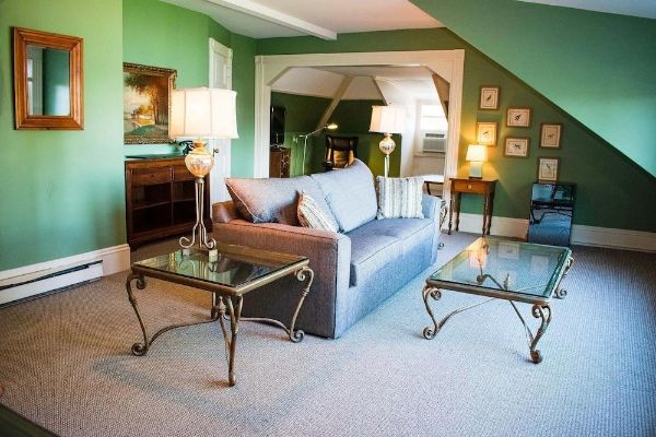 The Brewster Inn (Cazenovia)